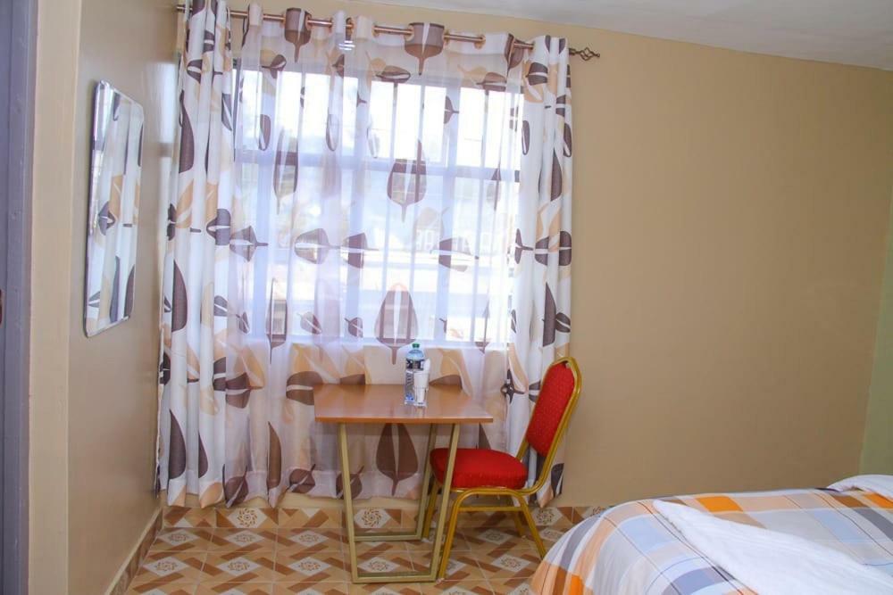 Midlands 033 Hotel Narok Kültér fotó